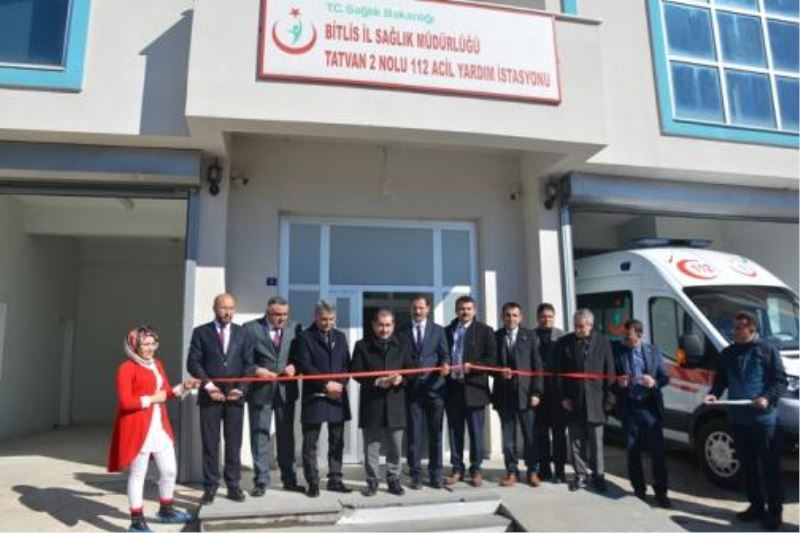Tatvan’da 3 sağlık merkezi ve acil istasyonunun açılışı yapıldı