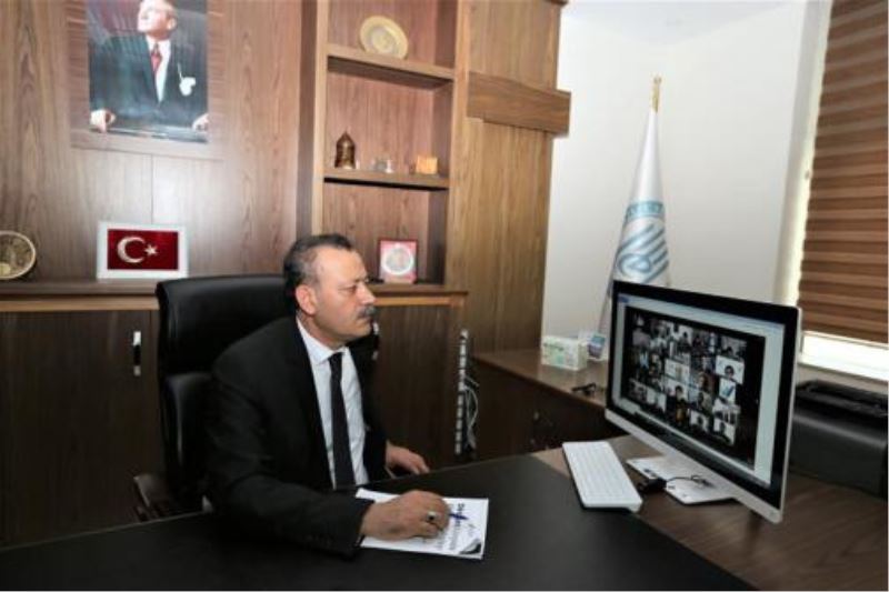 Rektör Prof. Dr. Elmastaş, “Dönüşen Dünyada Liderler Çalıştayı”na Katıldı