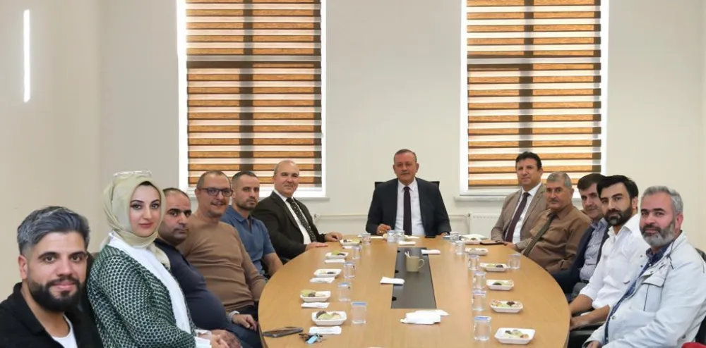 Rektör Elmastaş, BESYO Akademisyenleri ile Toplantı Yaptı