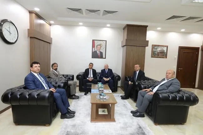 Vali Karaömeroğlu ve Emekli Vali  Akbulut’tan, BEÜ’ye Ziyaret 