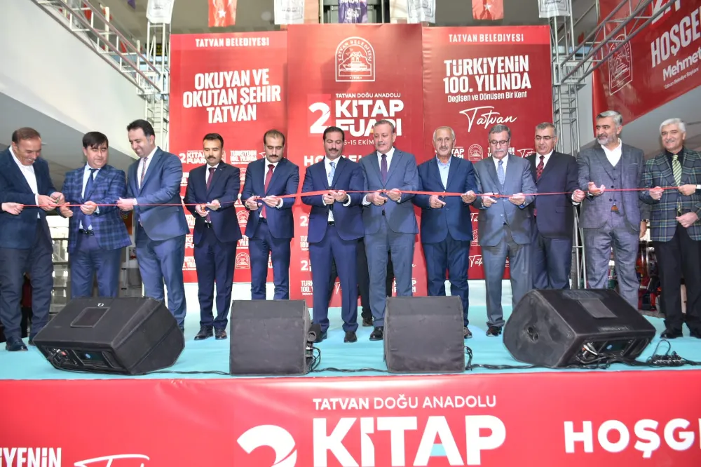  Tatvan 2. Kitap Fuarı Kapılarını Açtı