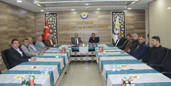 Milletvekili Adayları ve Parti YöneticilerindenTATSO’ya Ziyaret