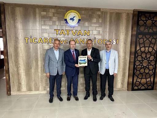 Gazeteci Yazar Yusuf Kaplan’dan TATSO’ya Ziyaret