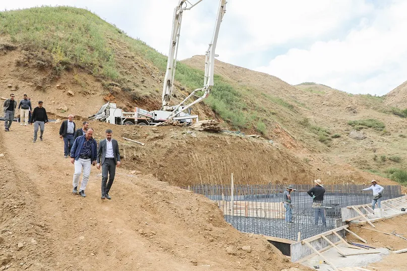 Başkan Tanğlay, Yeni İçme Suyu  Çalışmalarını Yerinde İnceledi