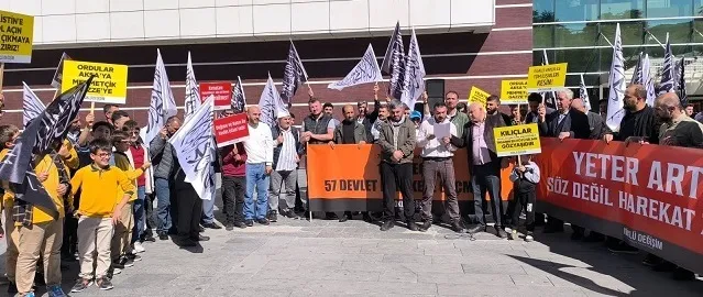 Tatvan’da Cuma Namazı Çıkışı, İsrail Protesto Edildi