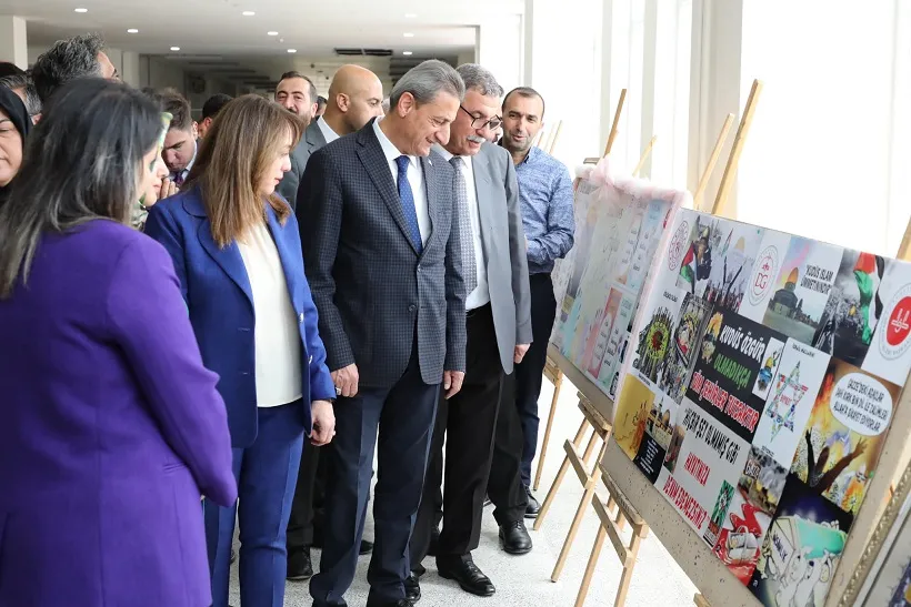 Bitlis Beş Minare Kız Yurdu  Öğrencilerinden El Emeği Sergisi