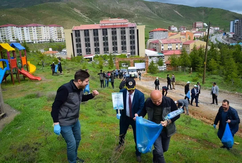 Bitlis’te “Orman Benim”  Etkinliği Düzenlendi