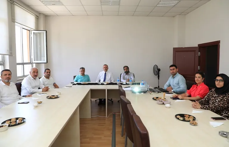 BEÜ’de Bal Analizinde Gelinen Nokta Hakkında  BETAV Temsilcilerine Bilgilendirme Toplantısı Yapıldı