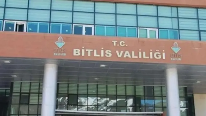 Bitlis Valiliği’nden, Ahlat’ta 150 köpeğin zehirlenerek  öldürüldüğüne yönelik asılsız iddialara yalanlama