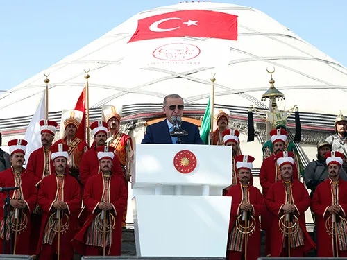 CUMHURBAŞKANI ERDOĞAN AHLAT