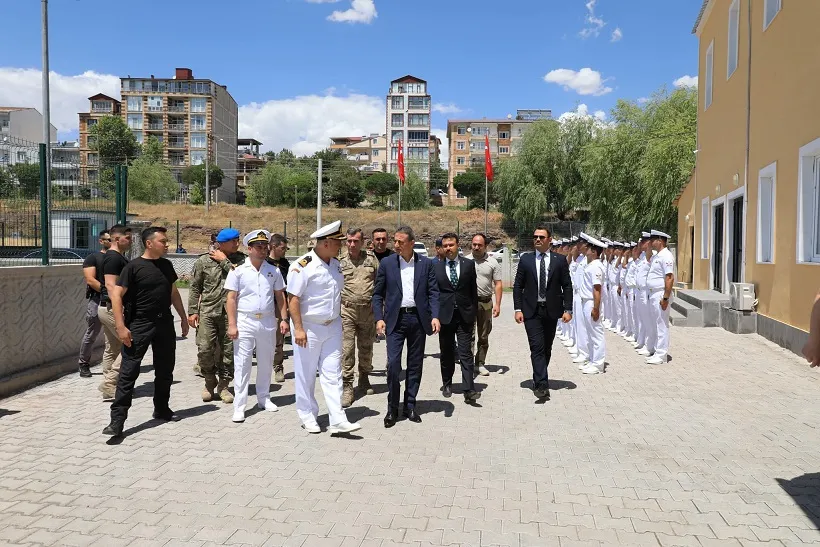 Vali Karaömeroğlu, Ahlat Sahil Güvenlik  Karakol Komutanlığı