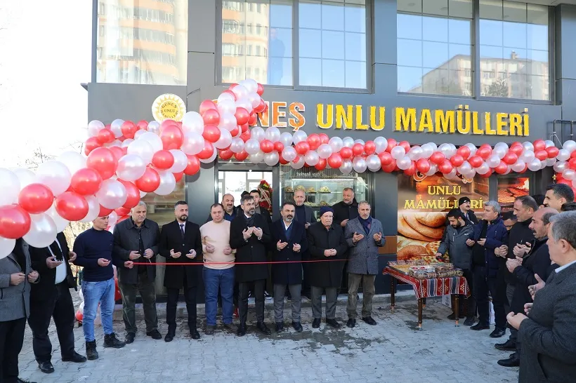 Bitlis’te İşyeri Açılışı Yapıldı