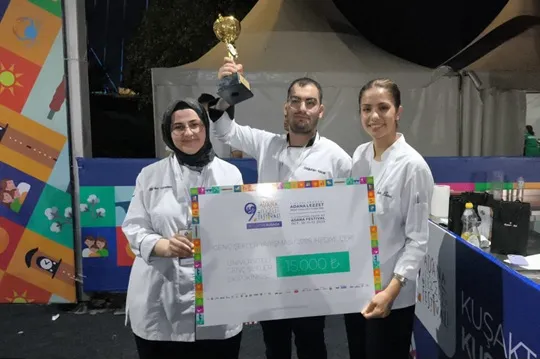 BEÜ Gastronomi Öğrencilerinden  Adana Lezzet Festivali