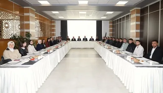 Rektör Elmastaş, Öğrenci Kalite Elçileriyle Kahvaltıda Buluştu
