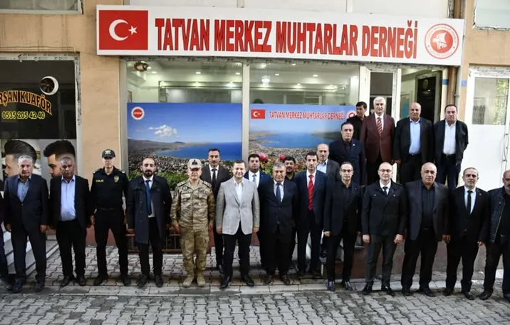 Tatvan Kaymakamı Demirer’den Muhtarlara Anlamlı Ziyaret