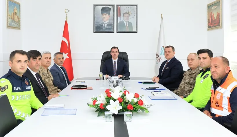 Bitlis’te Trafik İşaretleri  Gözden Geçiriliyor