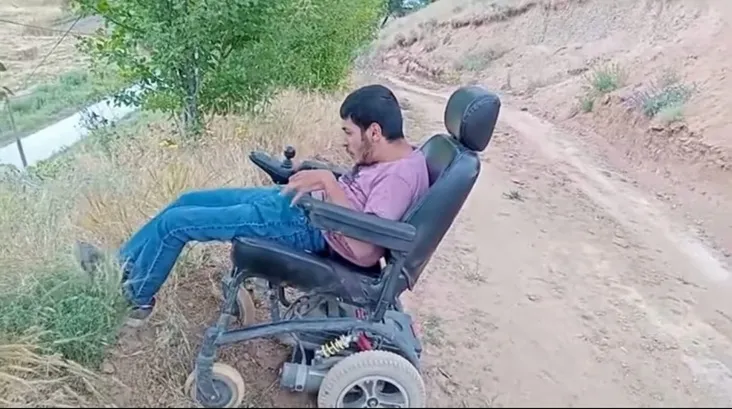 Engelleri Sanatla Aşan Bitlisli Yönetmen Yeni Filmini Tanıttı