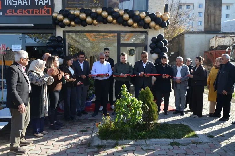 Tatvan’da Yeni Bir  İşyeri Hizmete Açıldı