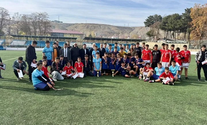 2025–2026 Okul Sporları Futbol  Gençler B Müsabakaları Sona Erdi