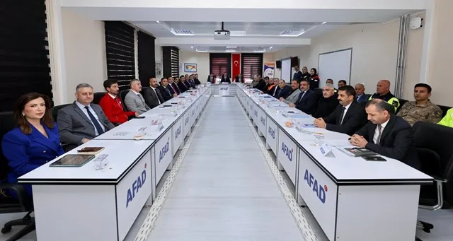 Bitlis’te 2025–2026 Kış Tedbirleri  Toplantısı Gerçekleştirildi