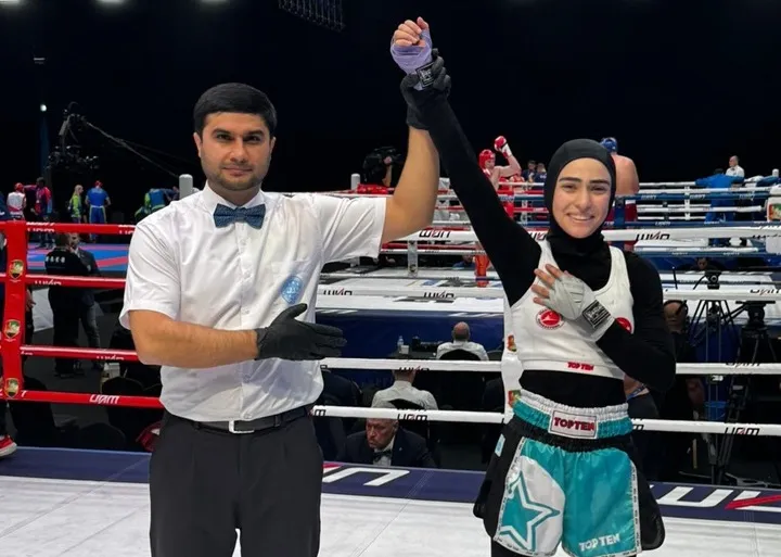 Bitlis’in Gururu Özlem Melek Korkmaz,  Dünya Kickboks Şampiyonu Oldu