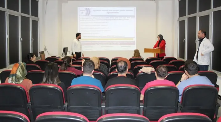 Tatvan Devlet Hastanesinde “Sağlık Tesisi Değerlendirme ve Geliştirme Eğitimi” Düzenlendi