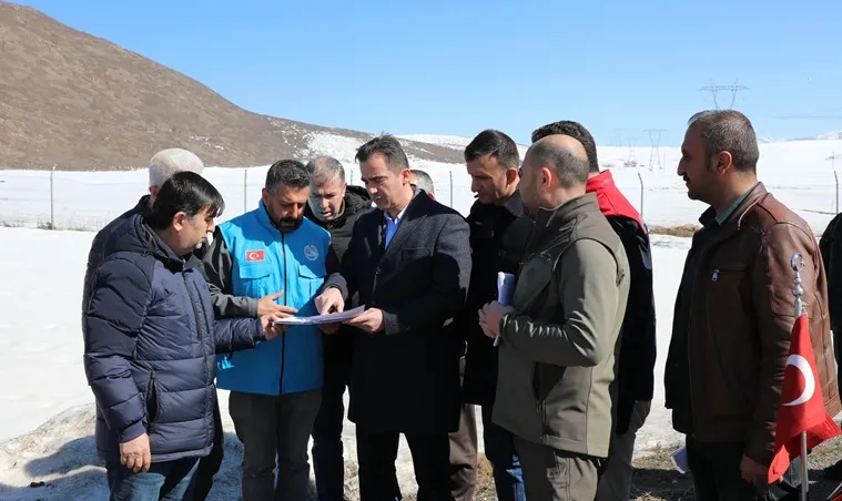  Vali Karakaya, Sokak Hayvanları İçin Planlanan Doğal Yaşam Alanını İnceledi