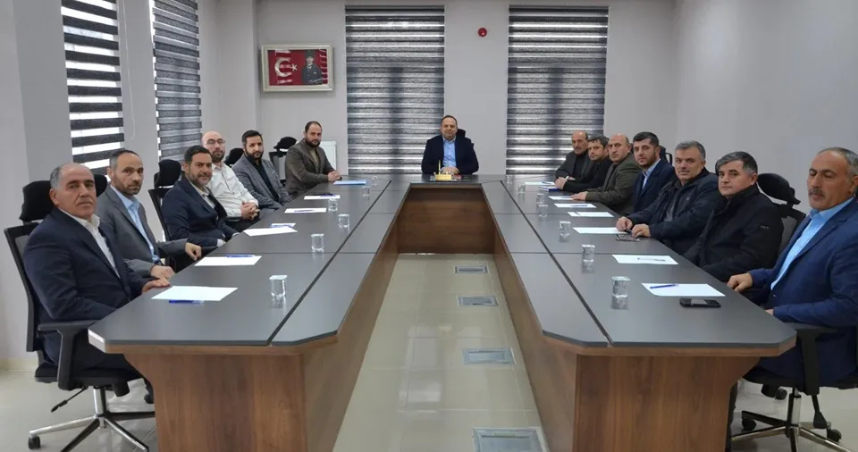 Kaymakam Demir