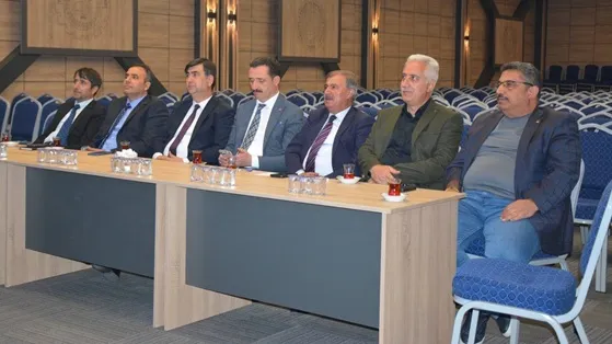 BİTLİS’İN ÖNCELİKLİ GÜNDEM MADDELERİ TATVAN’DA MASAYA YATIRILDI