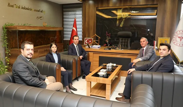  Vali Karakaya’dan Tatvan Devlet Hastanesine ziyaret