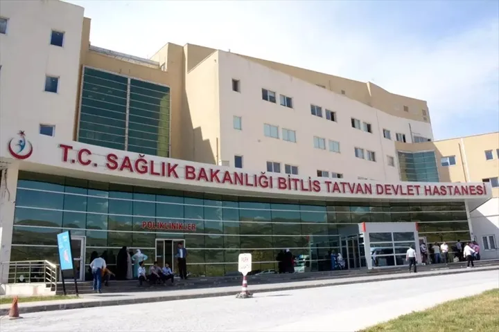 Bitlis İl Sağlık Müdürlüğü’nden  “Araçta Doğum” İddialarına Açıklama