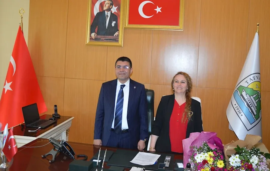 Tatvan Belediye Başkanı Av. Mümin Erol Mazbatasını Alarak Göreve Başladı