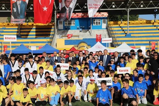 Bitlis’te Engelsiz Spor Okullarının açılışı yapıldı