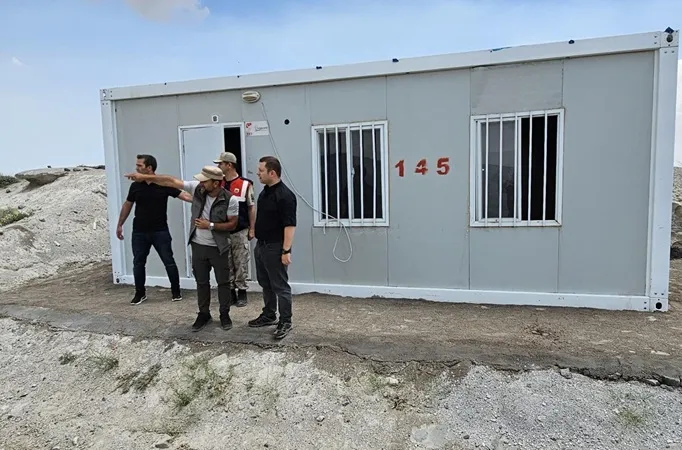 Tatvan Kaymakamı Demirer  Nemrut Kalderası’nı İnceledi