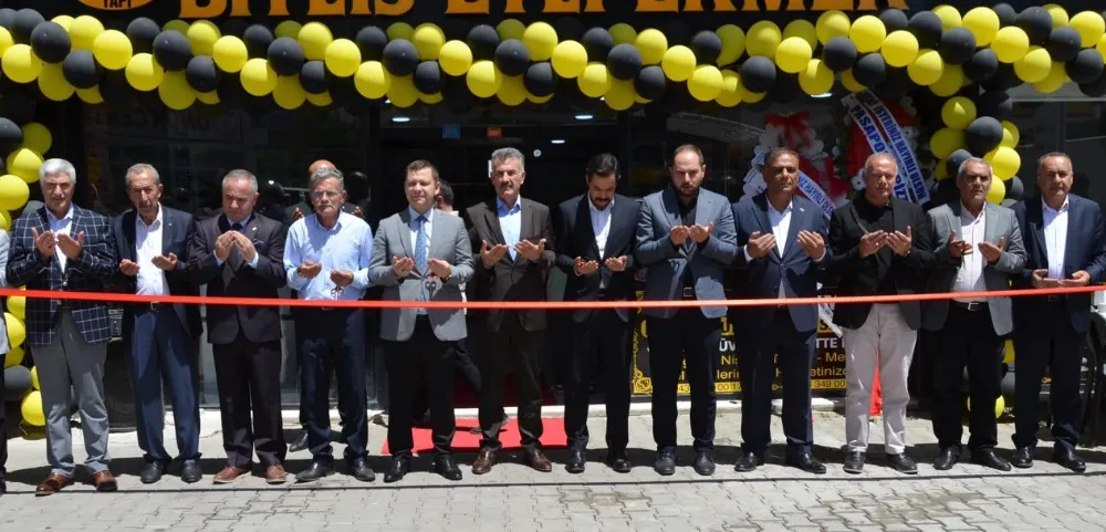 Kaymakam Demirer Yeni  İş Yerinin Açılışına Katıldı