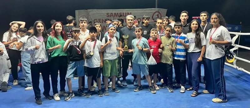 Bitlis Muaythai Takımı, Takım Halinde Şampiyon Oldu