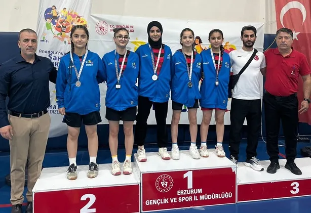 Bitlisli Badmintoncular Türkiye  Finallerine Adını Yazdırdı