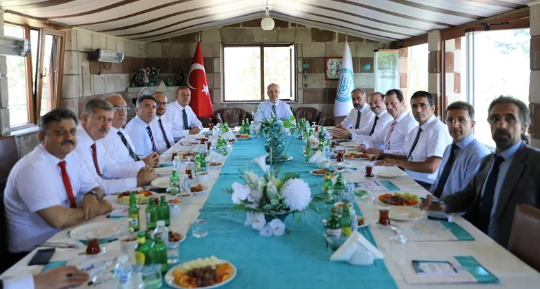 Bölge Üniversiteleri Ahlat’ta Buluştu