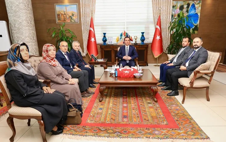 Vali Karakaya’ya Mevlid-i Nebî Haftası Ziyareti