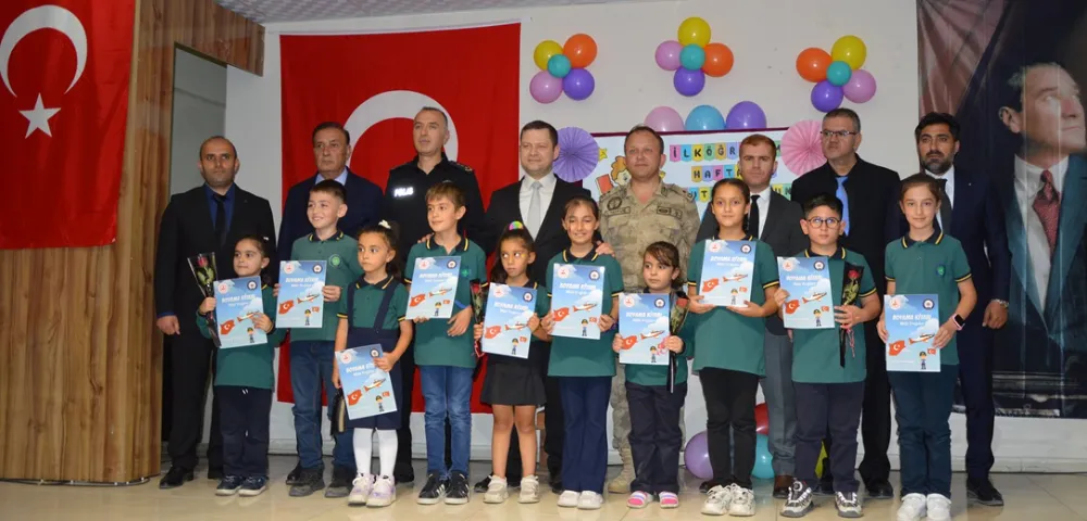 TATVAN’DA İLKÖĞRETİM HAFTASI  COŞKUYLA KUTLANDI