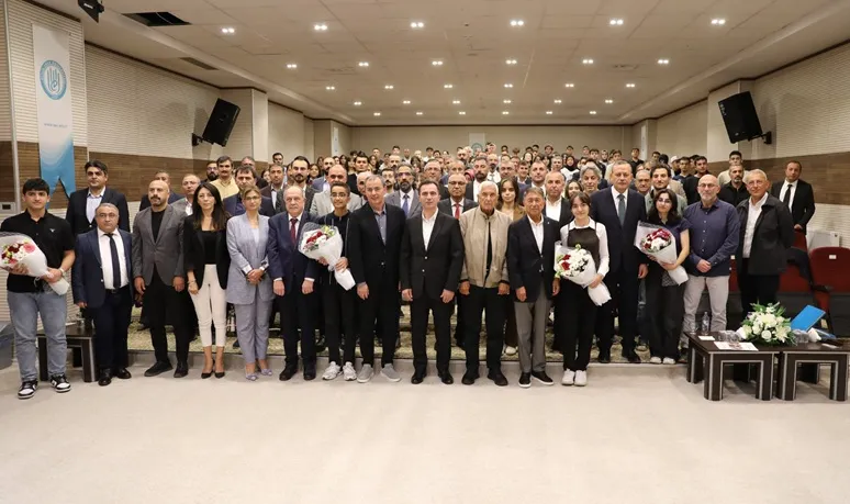 BEÜ’de “Bilim, Eğitim ve Kariyer Söyleşisi”