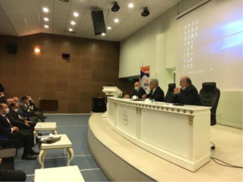 BİTLİS’TE “KURSLARIMIZLA KÖYLERDEYİZ” PROJESİ MUHTARLAR TOPLANTISI