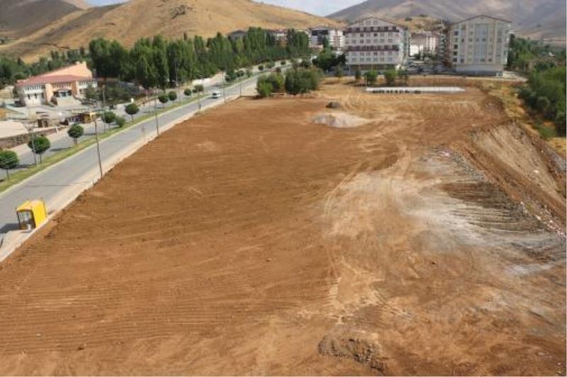 Bitlis Millet Bahçesinde çalışmalar devam ediyor