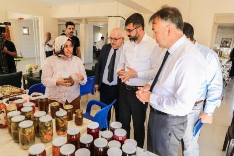 Bitlis’te “Kırsal Kalkınmada Kadın İstihdamının Artırılması” Projesi